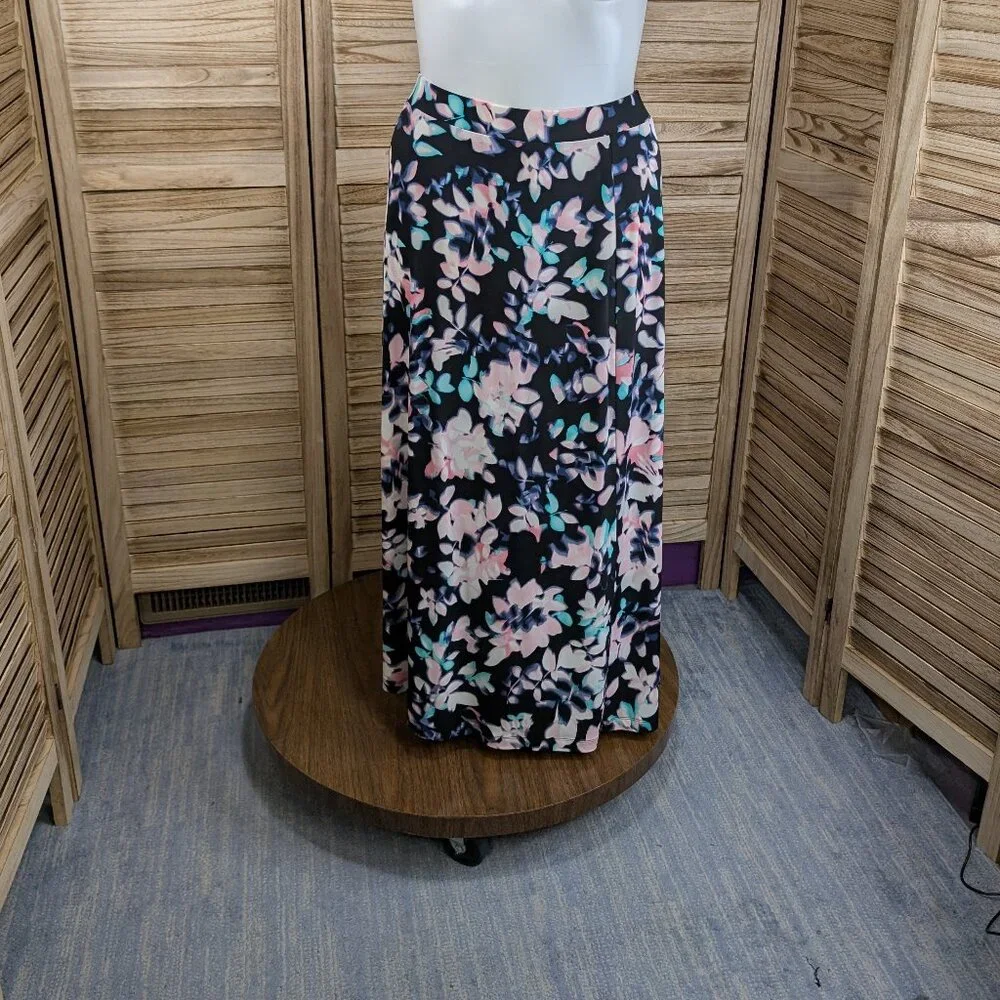 Jones Studio VINTAGE 2- Piece Set Floral Sleeveless Blouse 2X and Skirt Size 1X - Picture 8 of 10